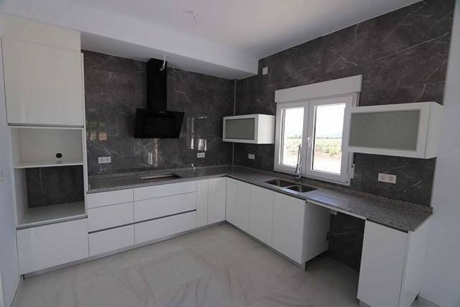 3 camera da letto Villa in vendita in Pinoso con piscina garage - 332.000 € (Rif: 8734814)