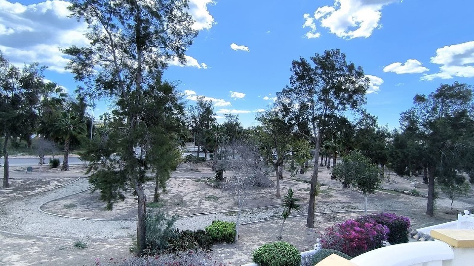 3 bedroom Villa for sale in Guardamar del Segura with pool - € 269,000 (Ref: 8953445)