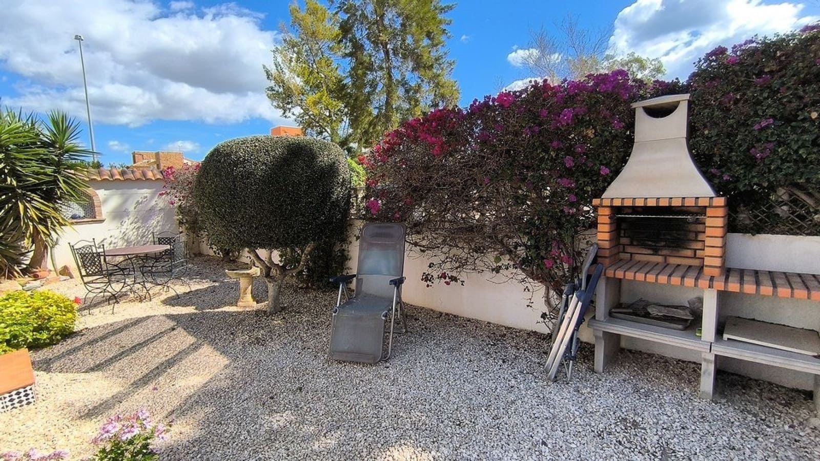 3 bedroom Villa for sale in Guardamar del Segura with pool - € 269,000 (Ref: 8953445)