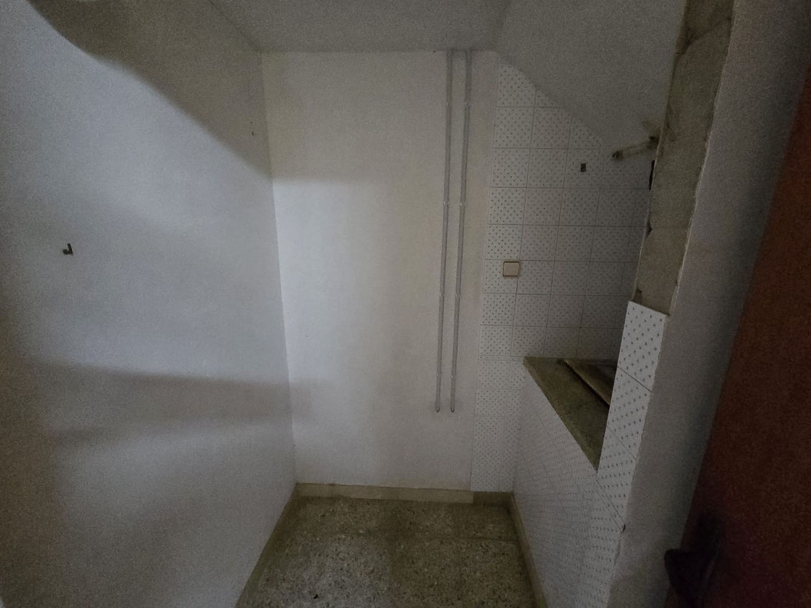 6 bedroom Villa for sale in Monovar / Monover with pool garage - € 260,000 (Ref: 9000918)