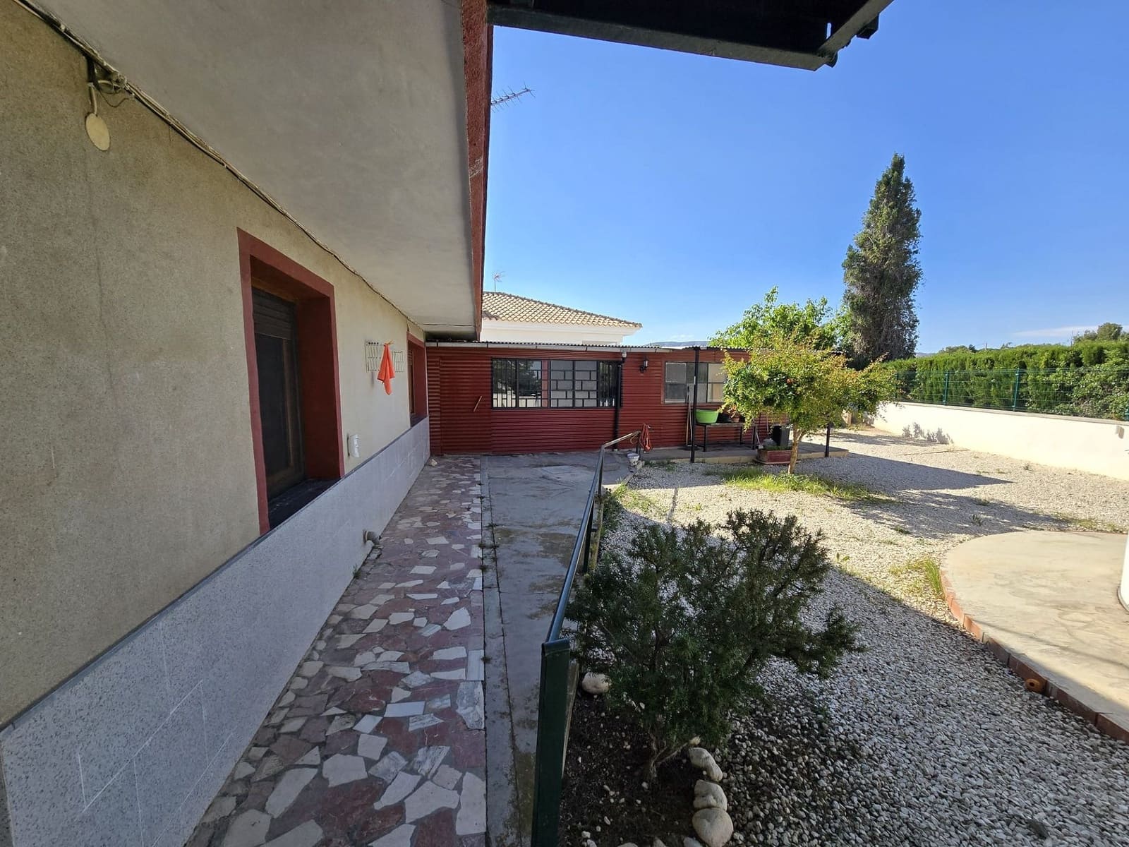 6 bedroom Villa for sale in Monovar / Monover with pool garage - € 260,000 (Ref: 9000918)