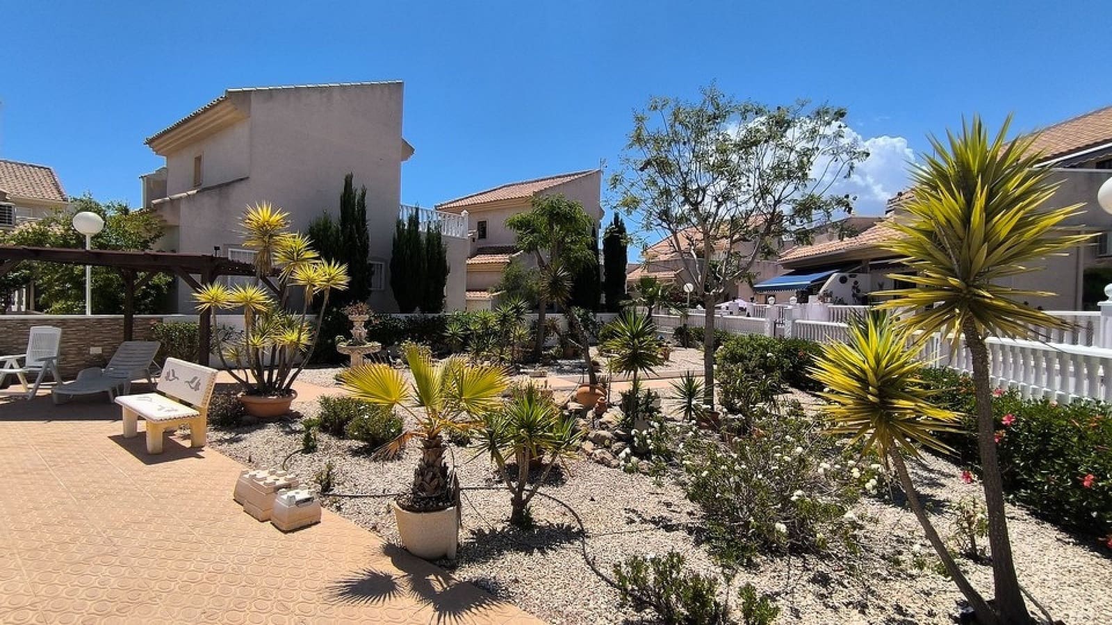 3 bedroom Villa for sale in Ciudad Quesada with pool - € 189,000 (Ref: 9015600)