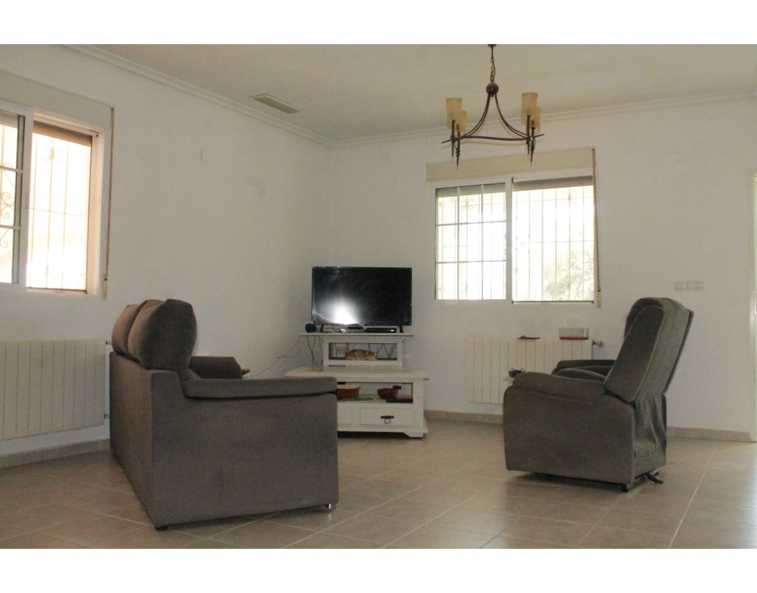 3 soveværelse Villa til salg i Macisvenda med swimmingpool - € 320.000 (Ref: 9040371)