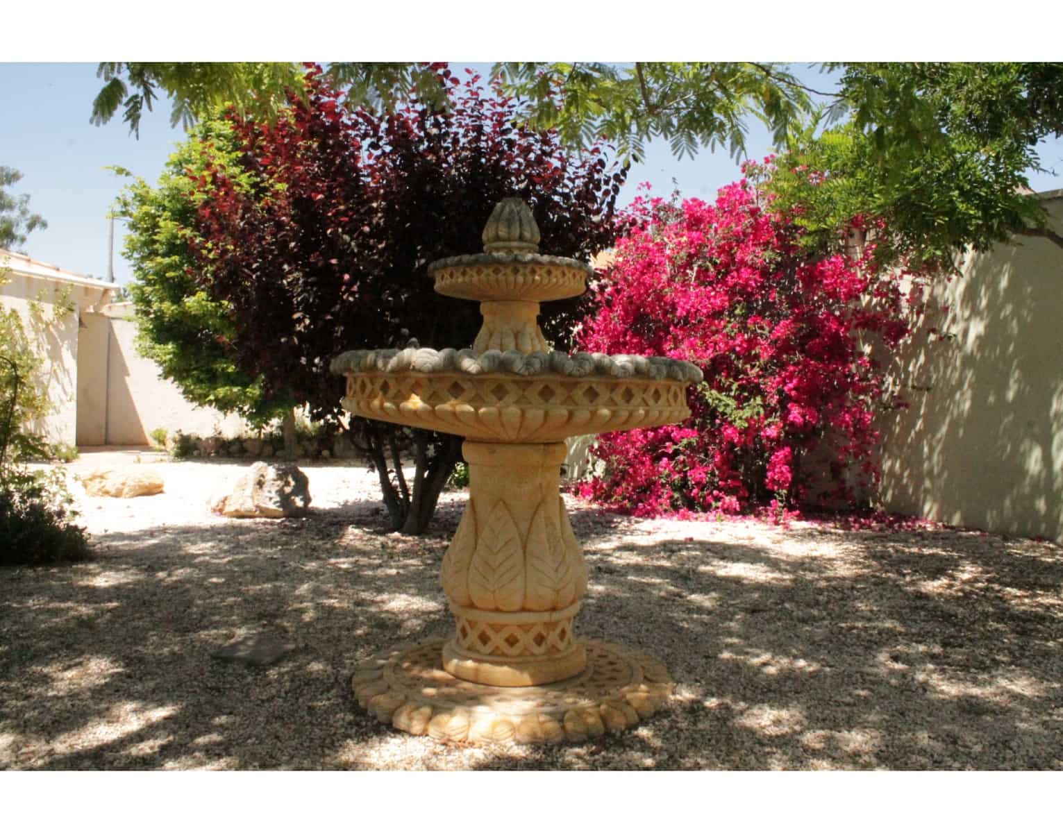 3 soveværelse Villa til salg i Macisvenda med swimmingpool - € 320.000 (Ref: 9040371)