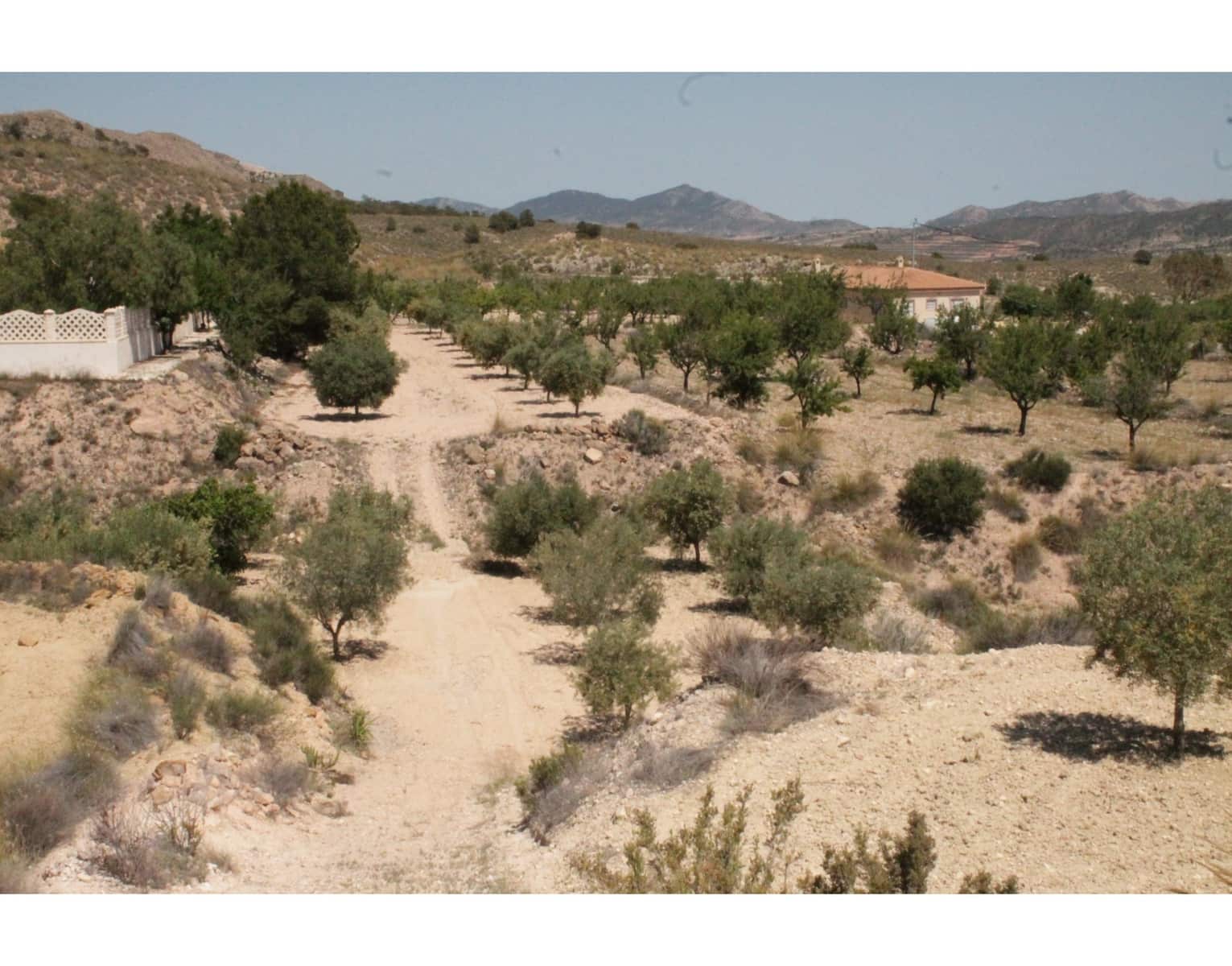 3 soveværelse Villa til salg i Macisvenda med swimmingpool - € 320.000 (Ref: 9040371)