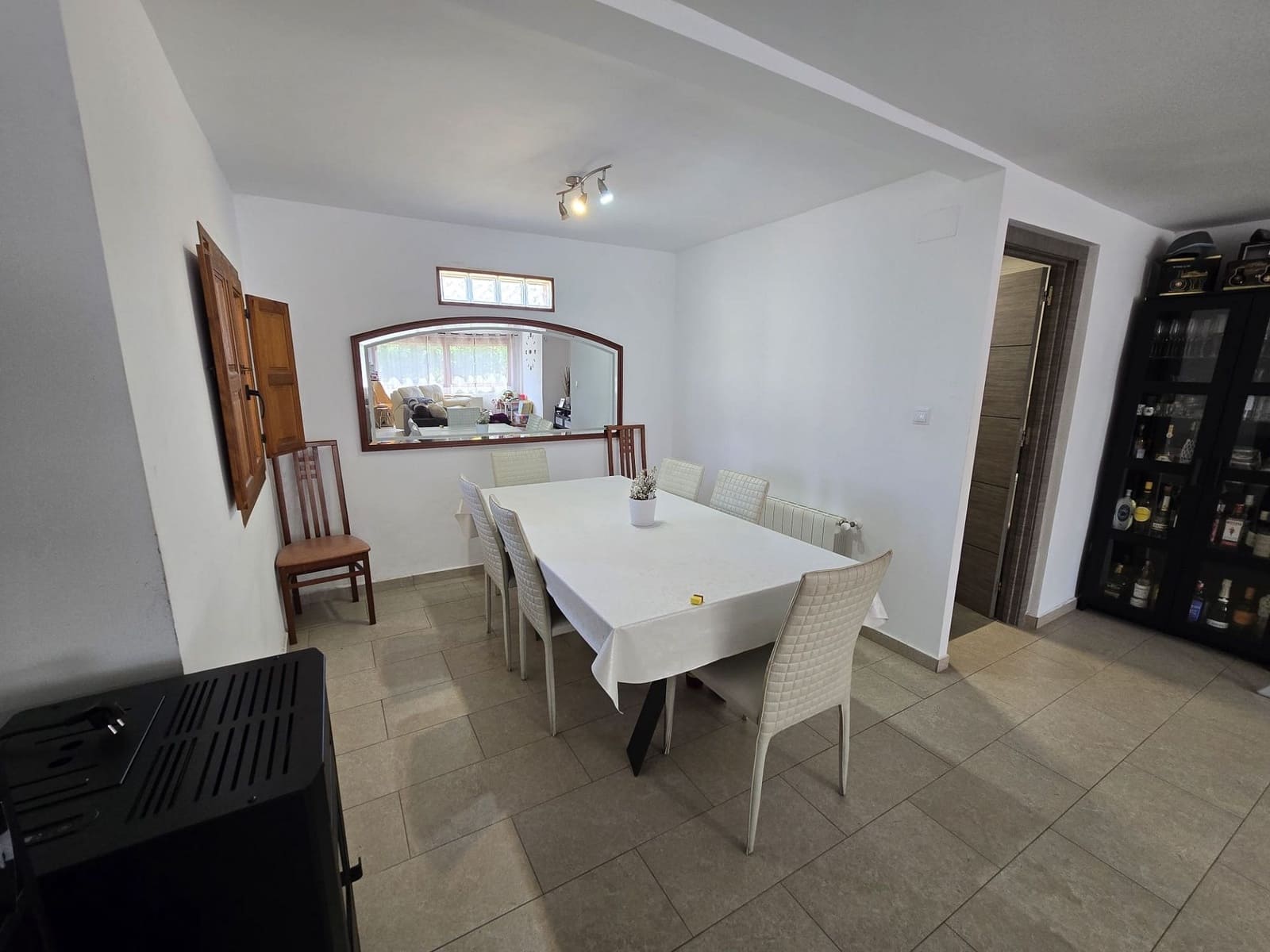 4 slaapkamer Villa te koop in Sax met zwembad - € 229.995 (Ref: 9103811)