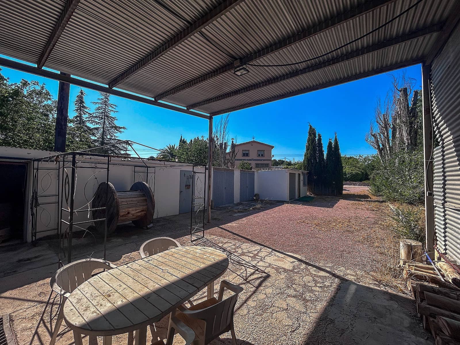 4 soveværelse Finca/Landehus til salg i Sax med swimmingpool garage - € 227.000 (Ref: 9103815)