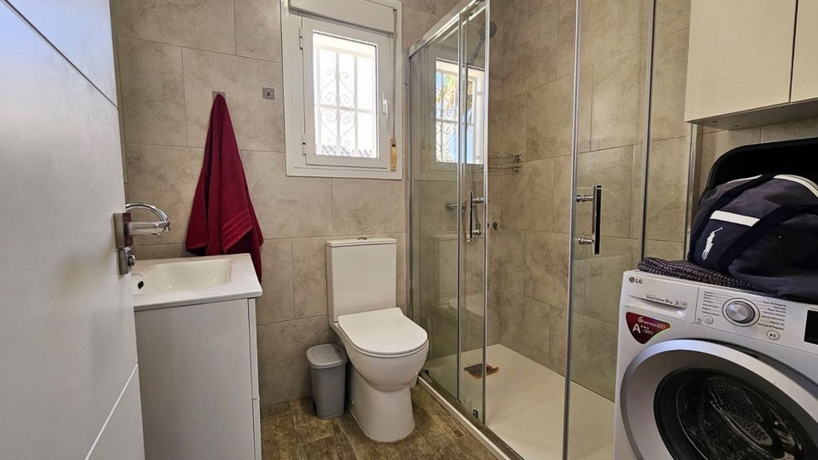 4 soverom Villa til salgs i Ciudad Quesada med svømmebasseng - € 465 000 (Ref: 9136322)