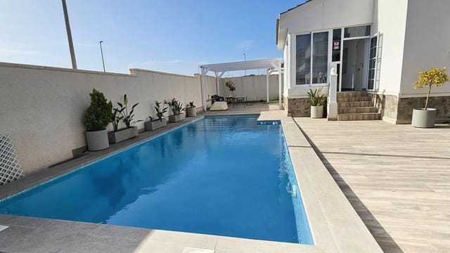 4 soverom Villa til salgs i Ciudad Quesada, Rojales med svømmebasseng - € 465 000 (Ref: 9136322)