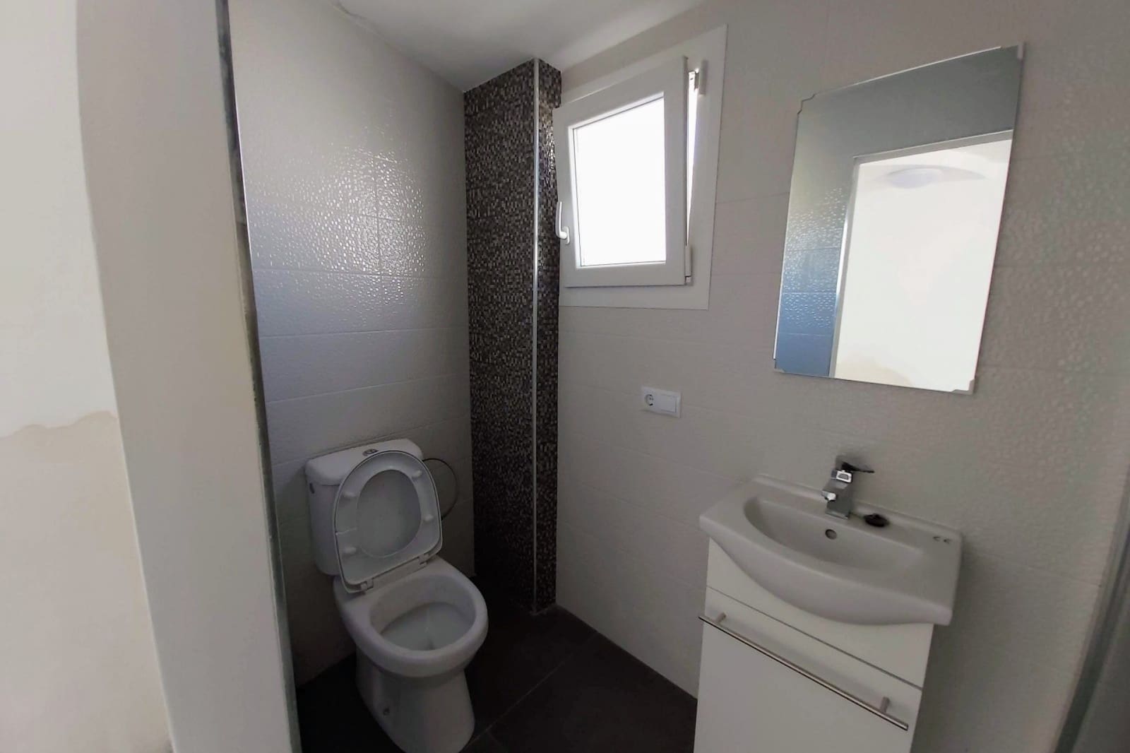 6 Zimmer Villa zu verkaufen in Ciudad Quesada mit Pool Garage - 685.000 € (Ref: 9156333)