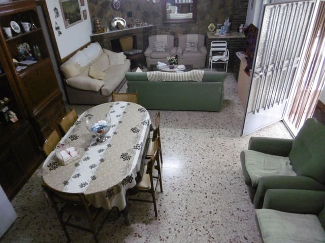 6 soveværelse Villa til salg i Yecla med swimmingpool garage - € 189.000 (Ref: 9156337)