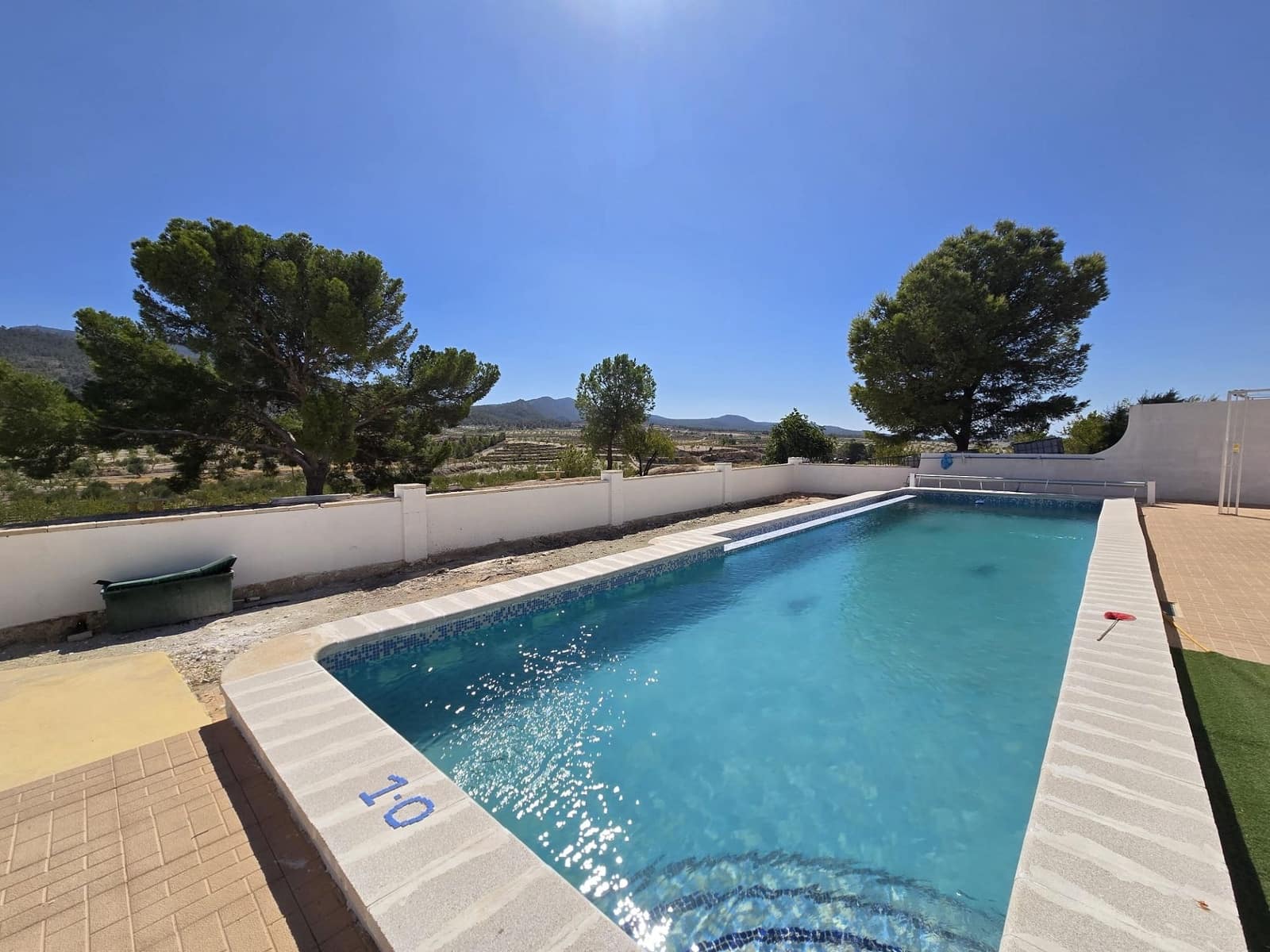 4 soveværelse Finca/Landehus til salg i La Zarza med swimmingpool garage - € 225.000 (Ref: 9251547)