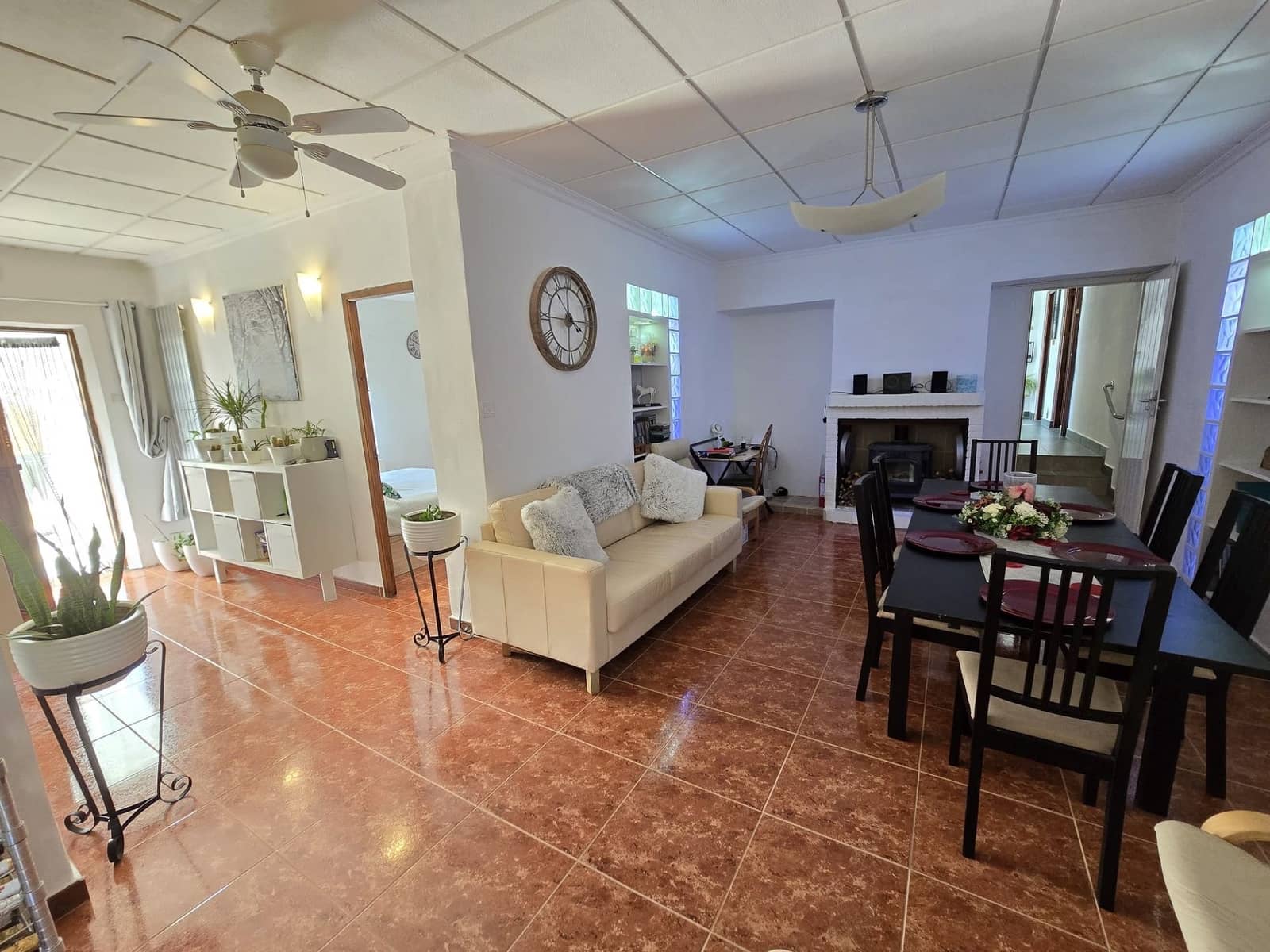 4 soveværelse Finca/Landehus til salg i La Zarza med swimmingpool garage - € 225.000 (Ref: 9251547)