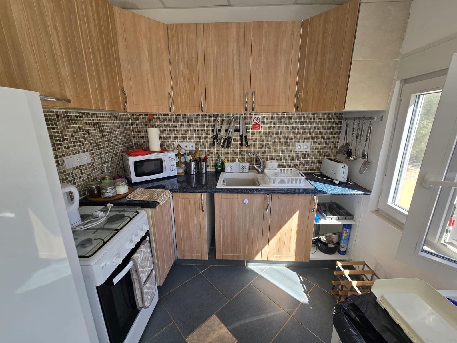 4 soveværelse Finca/Landehus til salg i La Zarza med swimmingpool garage - € 225.000 (Ref: 9251547)