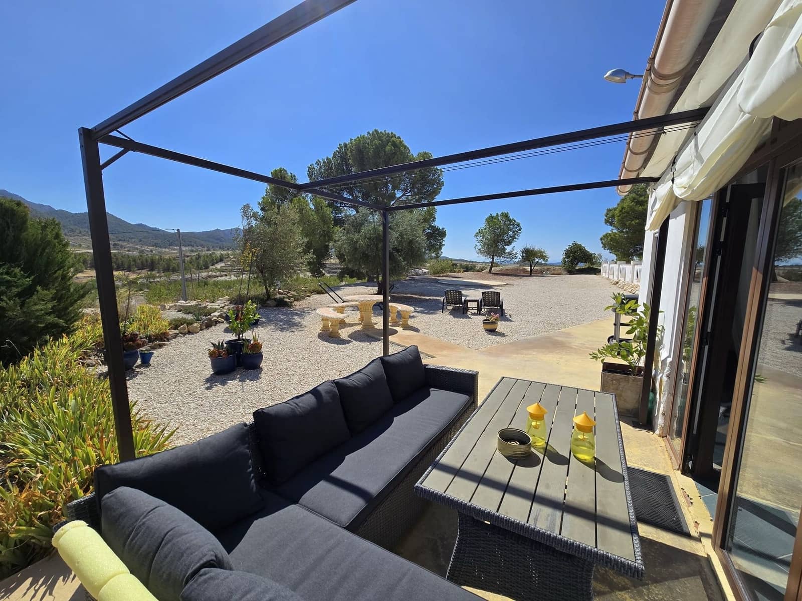 4 soveværelse Finca/Landehus til salg i La Zarza med swimmingpool garage - € 225.000 (Ref: 9251547)