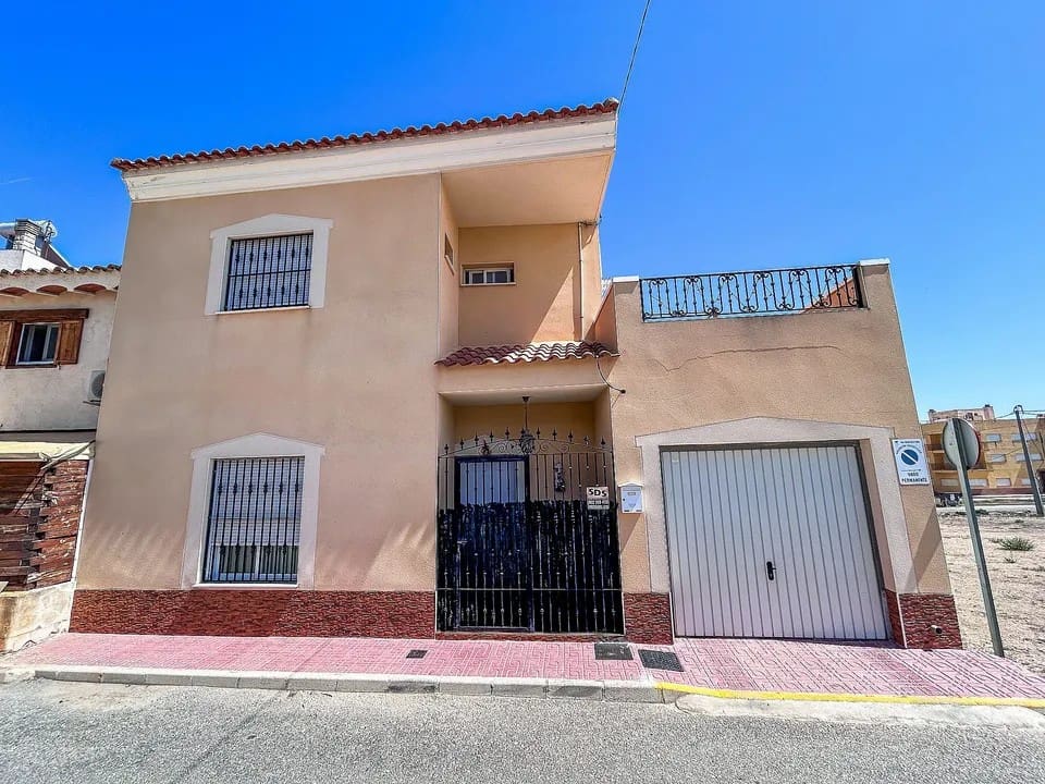 3 camera da letto Casa in vendita in Hondon de los Frailes con piscina garage - 179.000 € (Rif: 9363503)