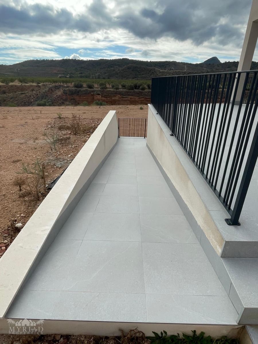 3 soverom Villa til salgs i Macisvenda med svømmebasseng - € 439 995 (Ref: 9363512)