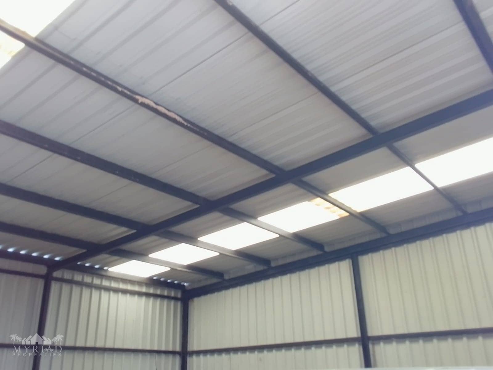 4 soveværelse Finca/Landehus til salg i Pinoso med swimmingpool - € 324.000 (Ref: 9363514)