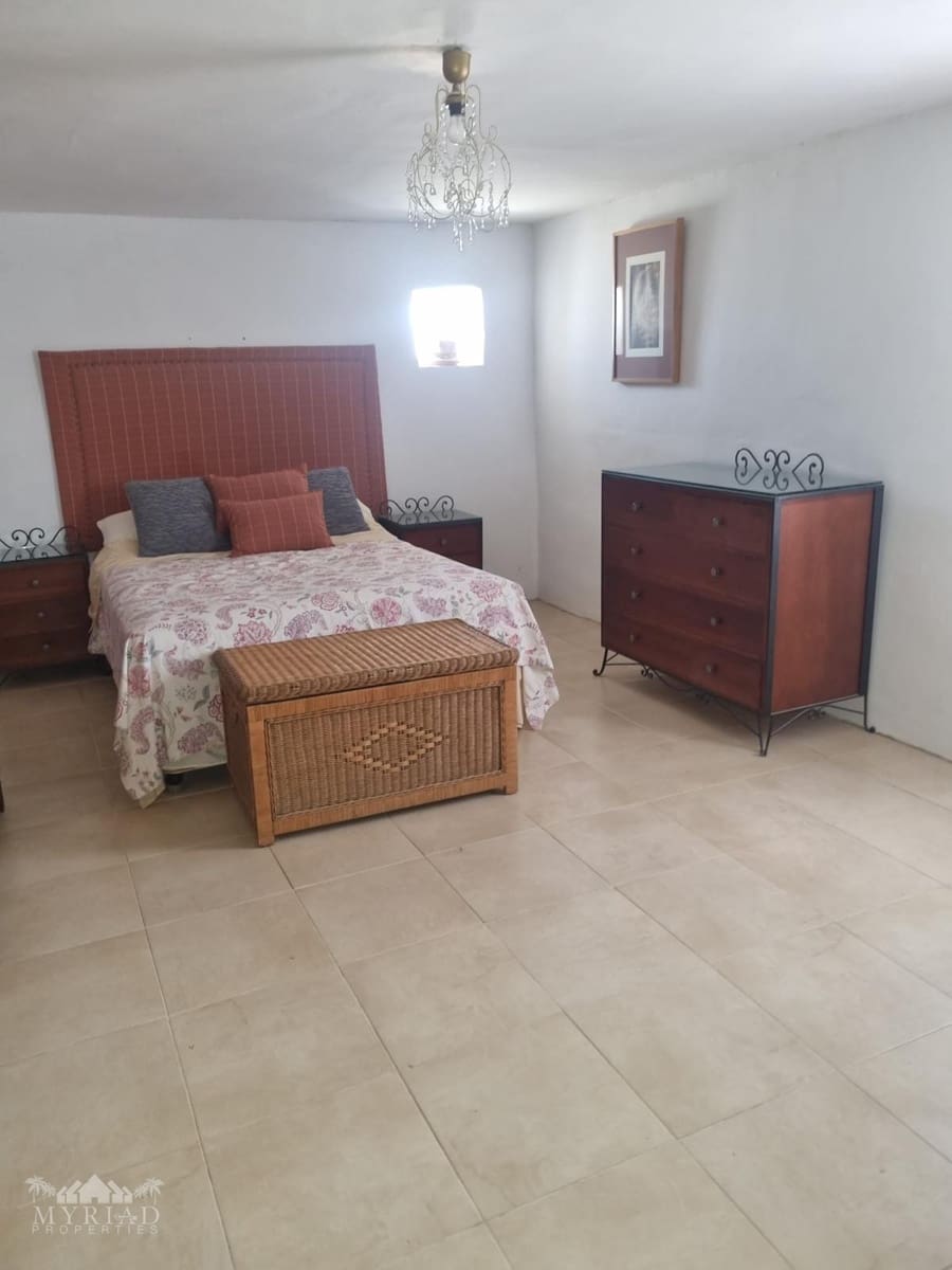 6 bedroom Finca/Country House for sale in Lel with pool - € 425,000 (Ref: 9363515)