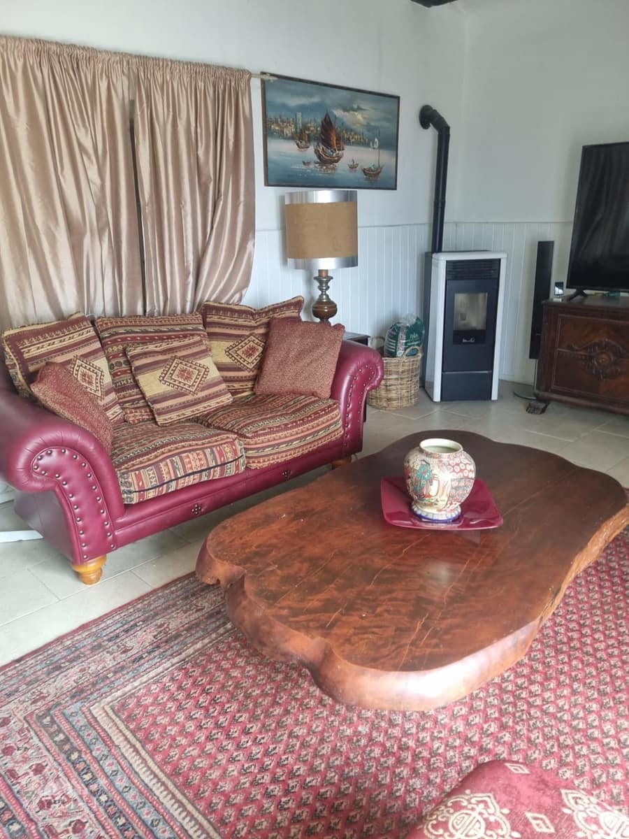 6 bedroom Finca/Country House for sale in Lel with pool - € 425,000 (Ref: 9363515)