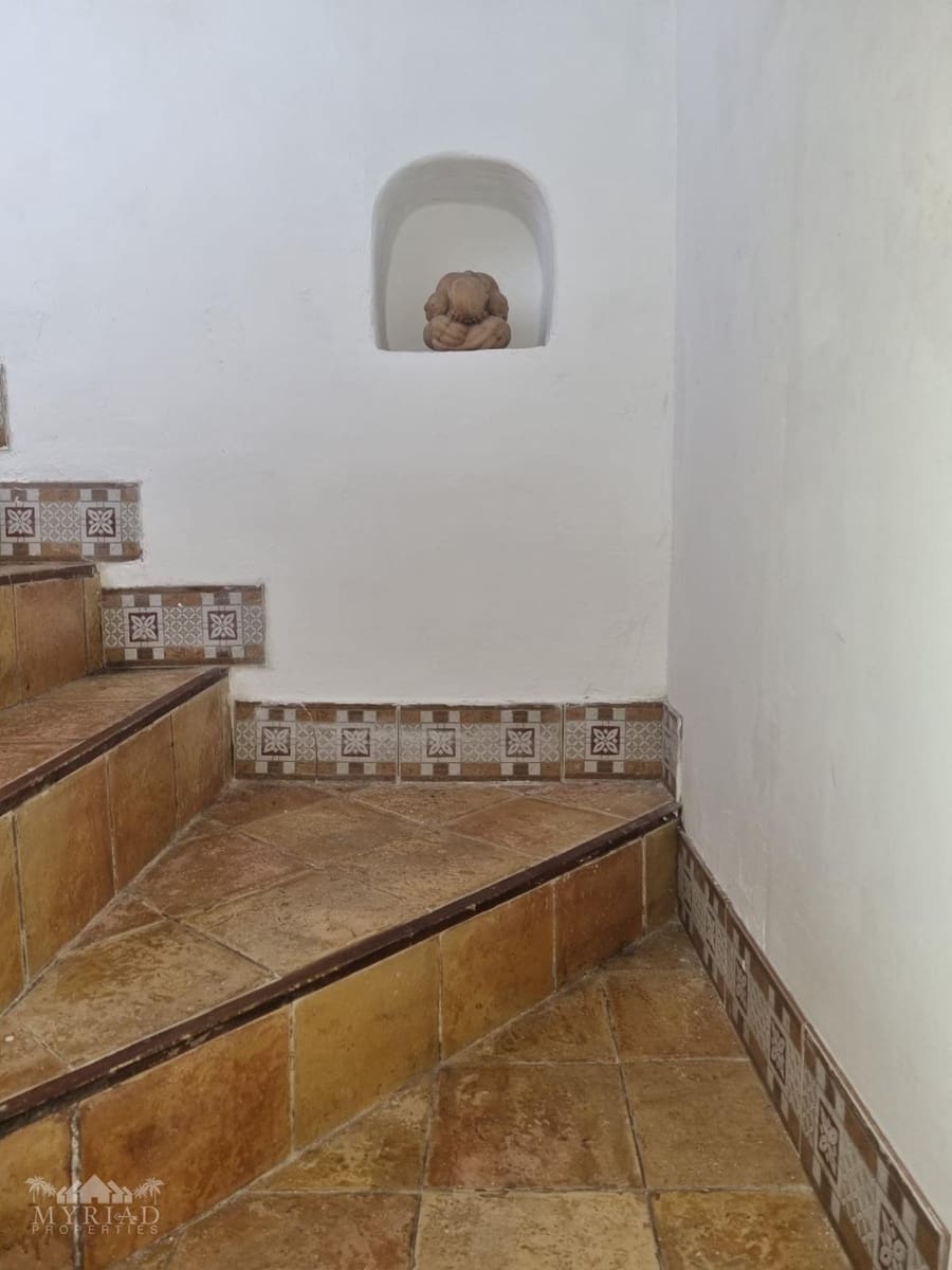 6 bedroom Finca/Country House for sale in Lel with pool - € 425,000 (Ref: 9363515)