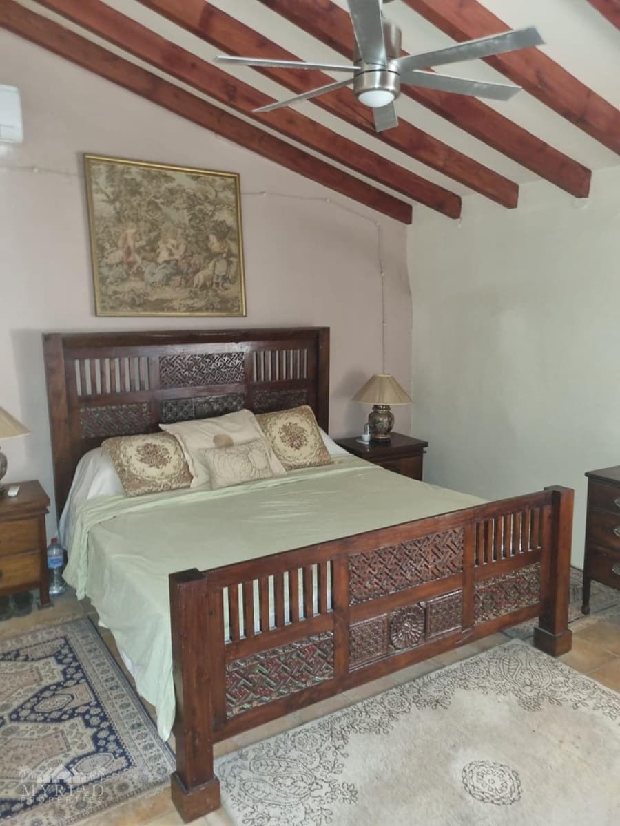 6 bedroom Finca/Country House for sale in Lel with pool - € 425,000 (Ref: 9363515)