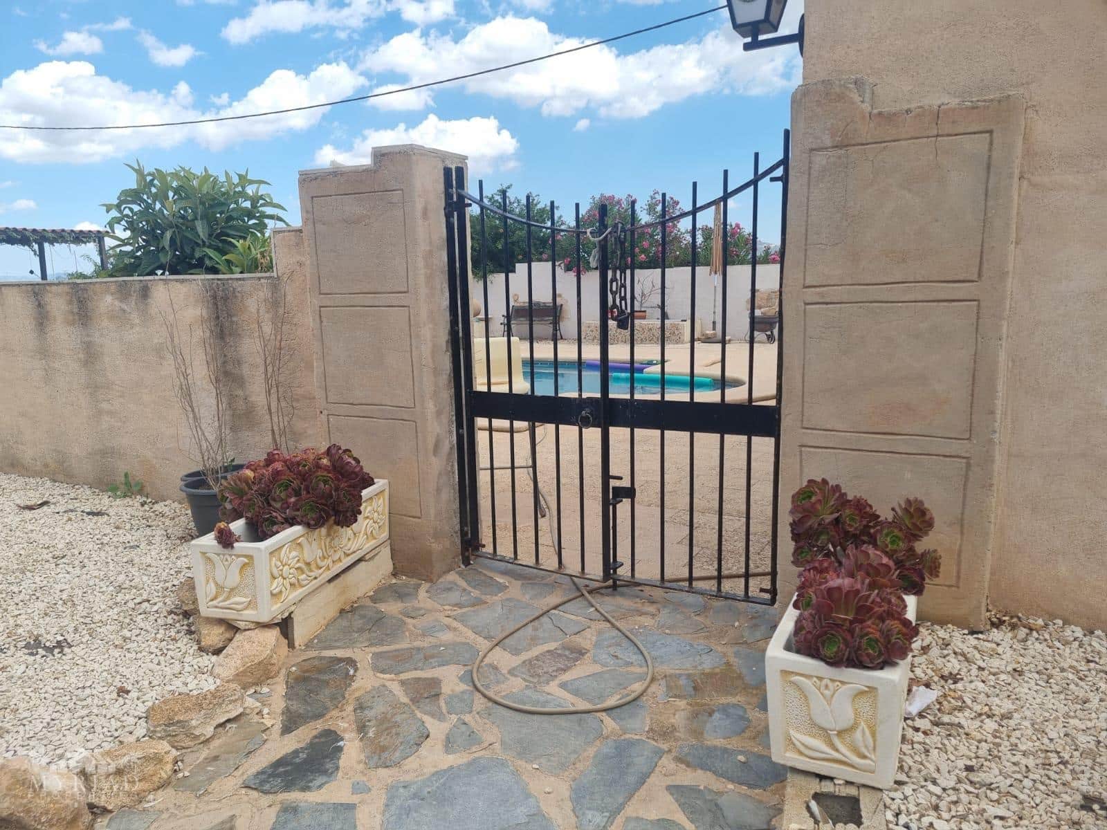 6 bedroom Finca/Country House for sale in Lel with pool - € 425,000 (Ref: 9363515)