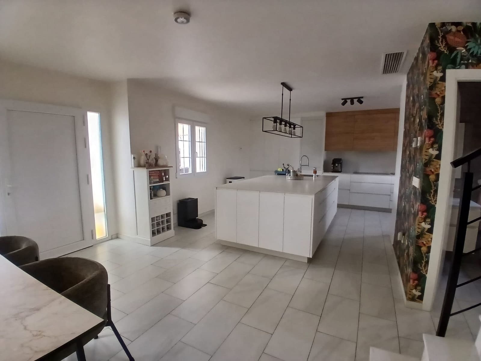 5 soverom Villa til salgs i Sax med svømmebasseng - € 495 000 (Ref: 9363517)