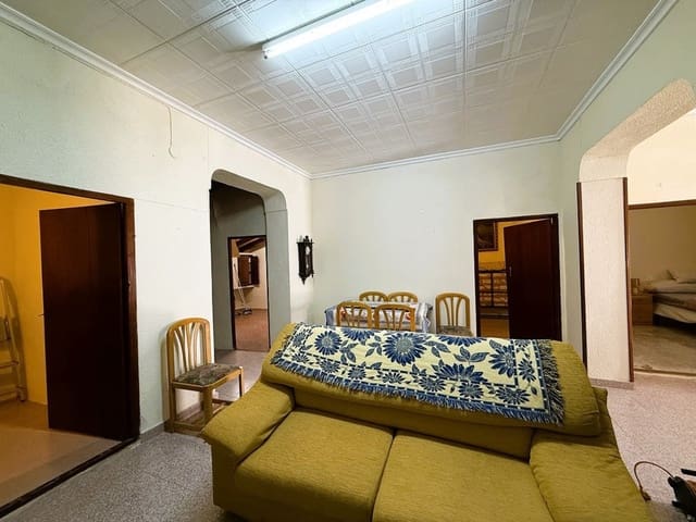 3 soverom Hus til salgs i Pinoso med svømmebasseng - € 110 000 (Ref: 9363519)