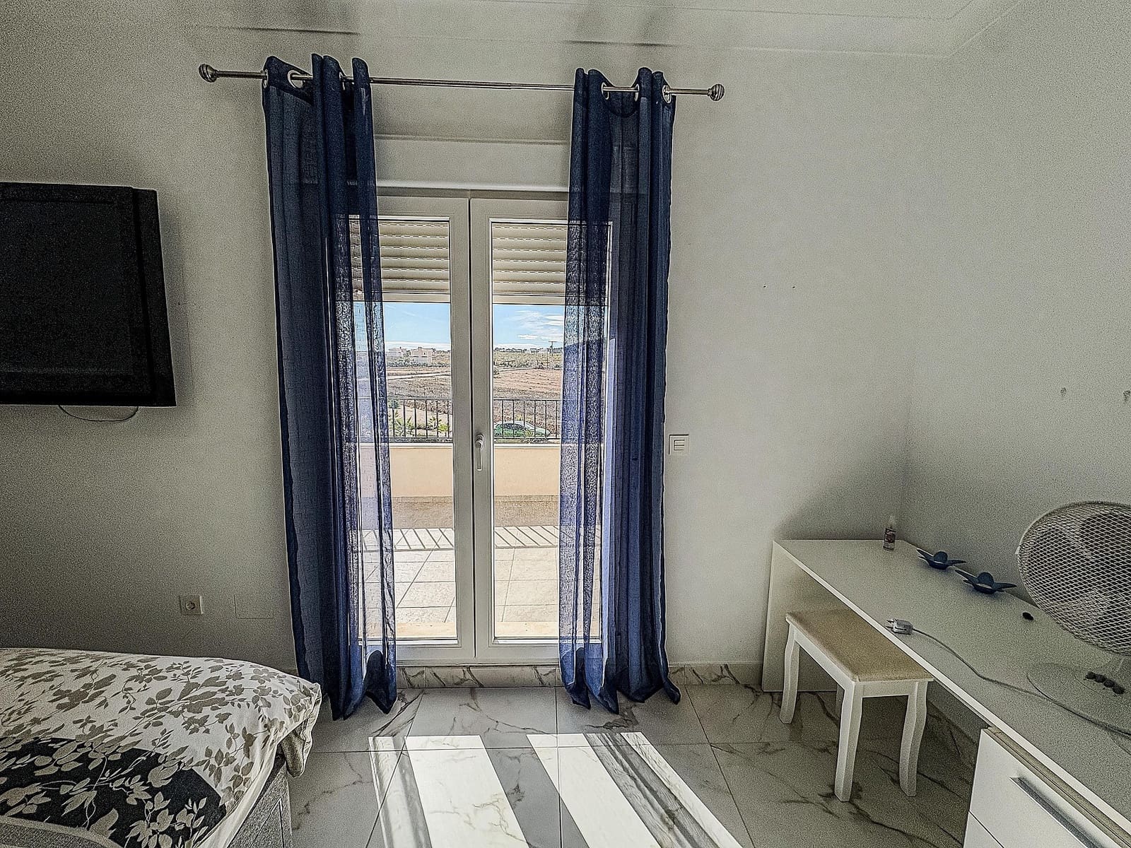 4 bedroom Villa for sale in Pinoso with pool garage - € 525,000 (Ref: 9363520)