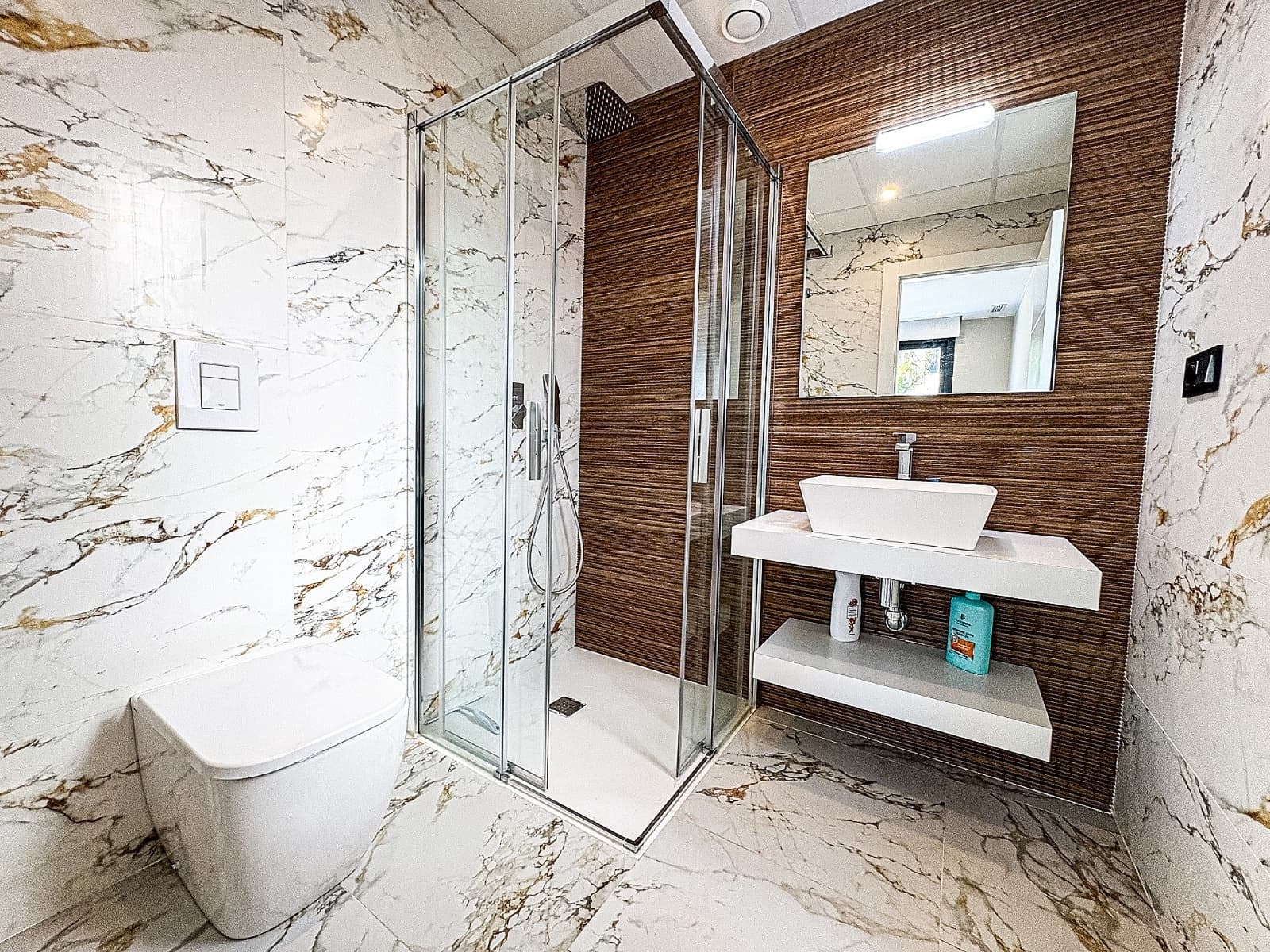 5 bedroom Villa for sale in Algorfa with pool - € 575,000 (Ref: 9363522)