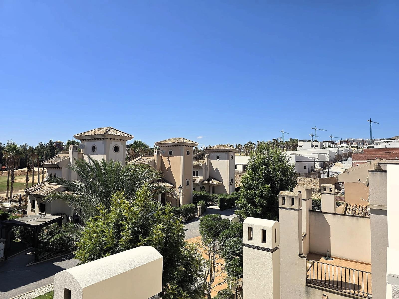 3 quarto Bungalow para venda em Algorfa com piscina - 230 000 € (Ref: 9363524)