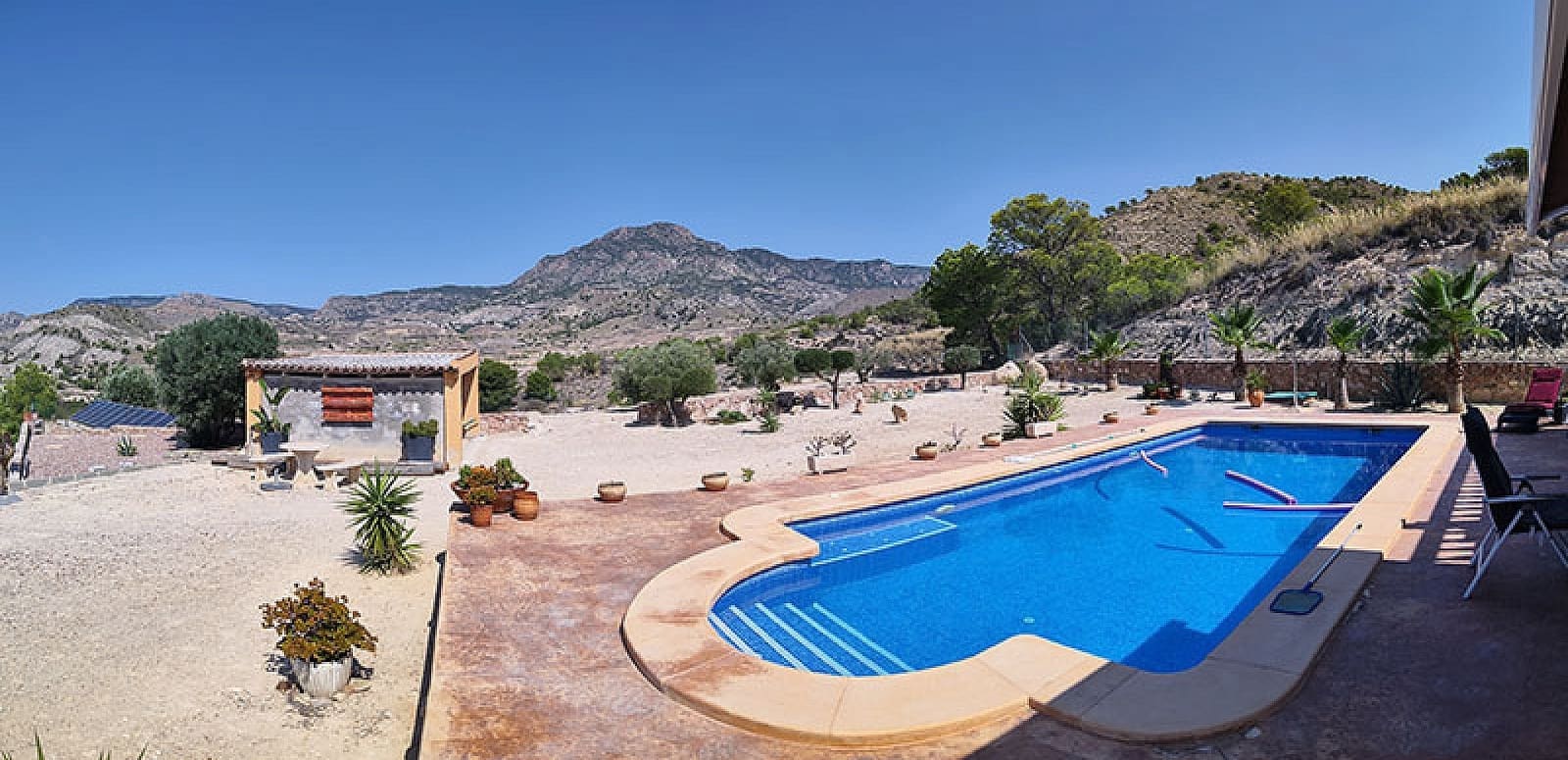 4 bedroom Villa for sale in Fortuna with pool garage - € 309,000 (Ref: 9363535)