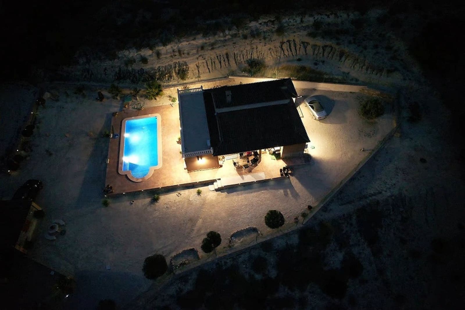 4 bedroom Villa for sale in Fortuna with pool garage - € 309,000 (Ref: 9363535)