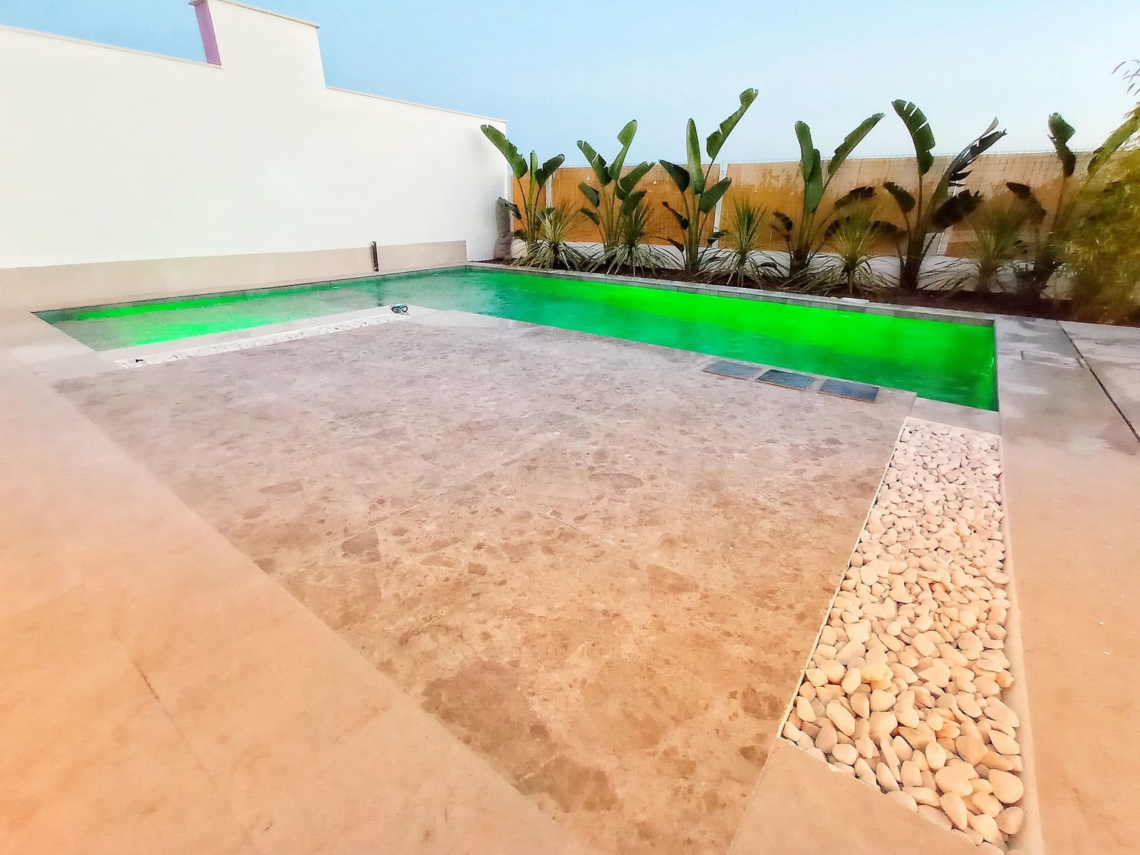 Chalet de 3 habitaciones en Benijófar en venta con piscina - 529.900 € (Ref: 9363541)