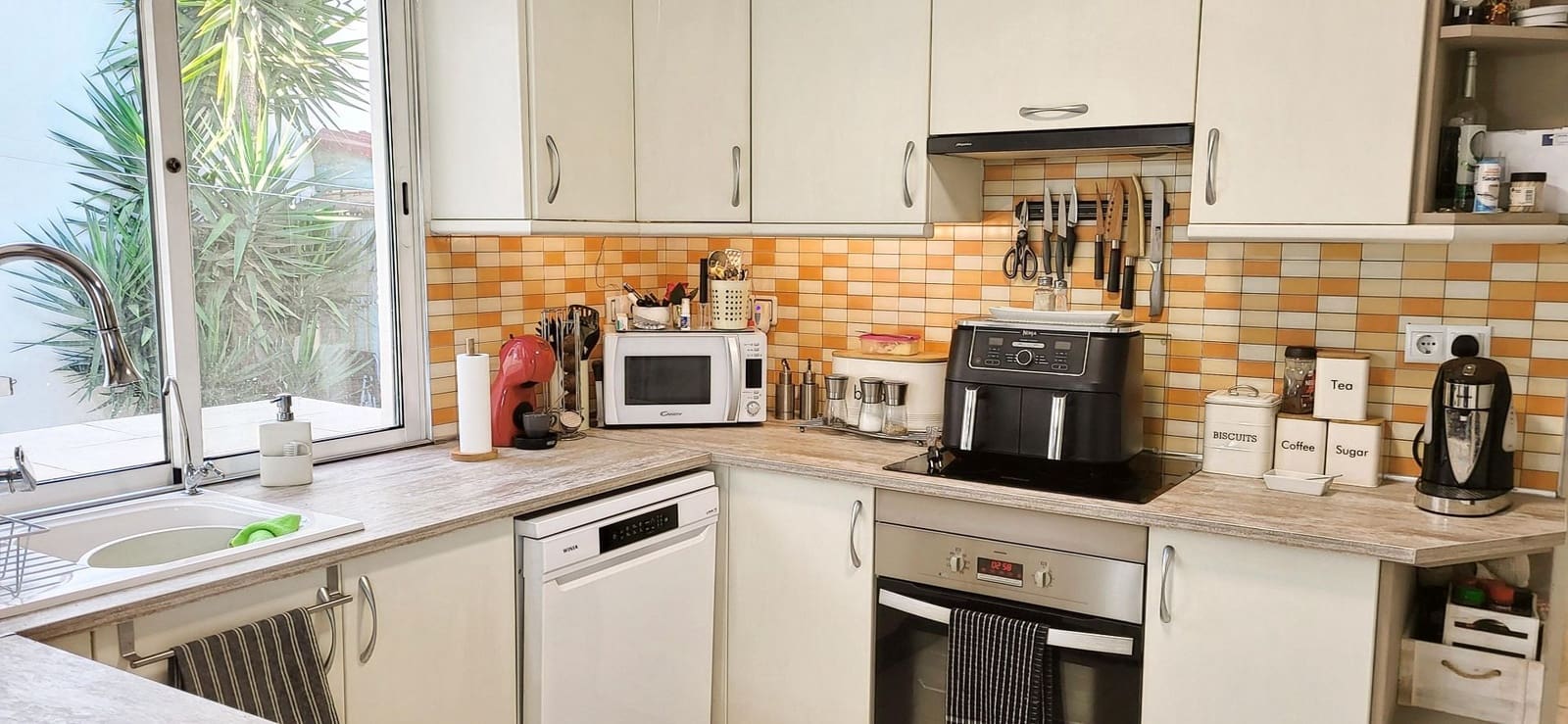 3 bedroom Townhouse for sale in Casas del Senor with pool - € 135,000 (Ref: 9410014)