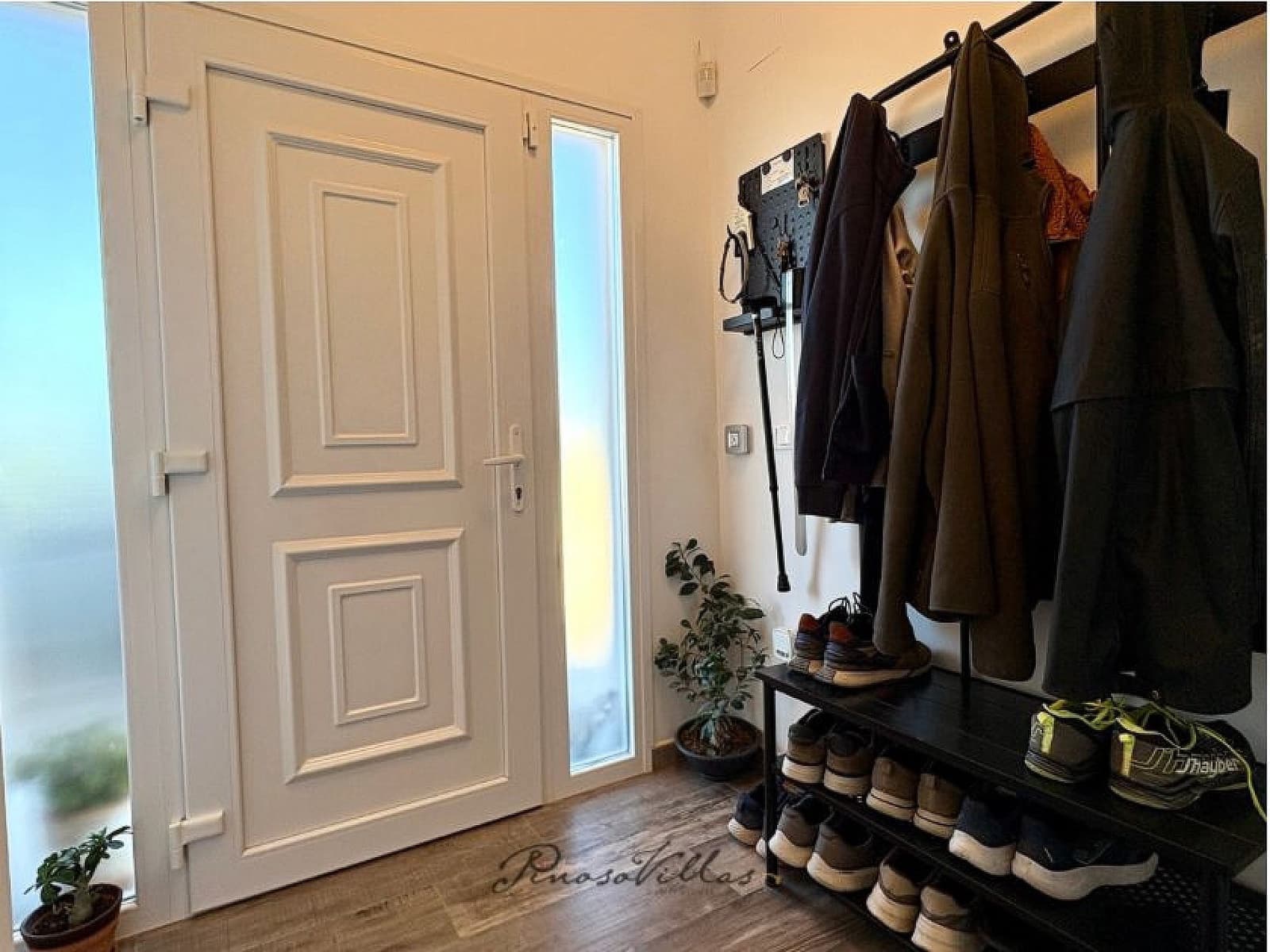 4 bedroom Villa for sale in Pinoso with pool garage - € 549,000 (Ref: 9441066)