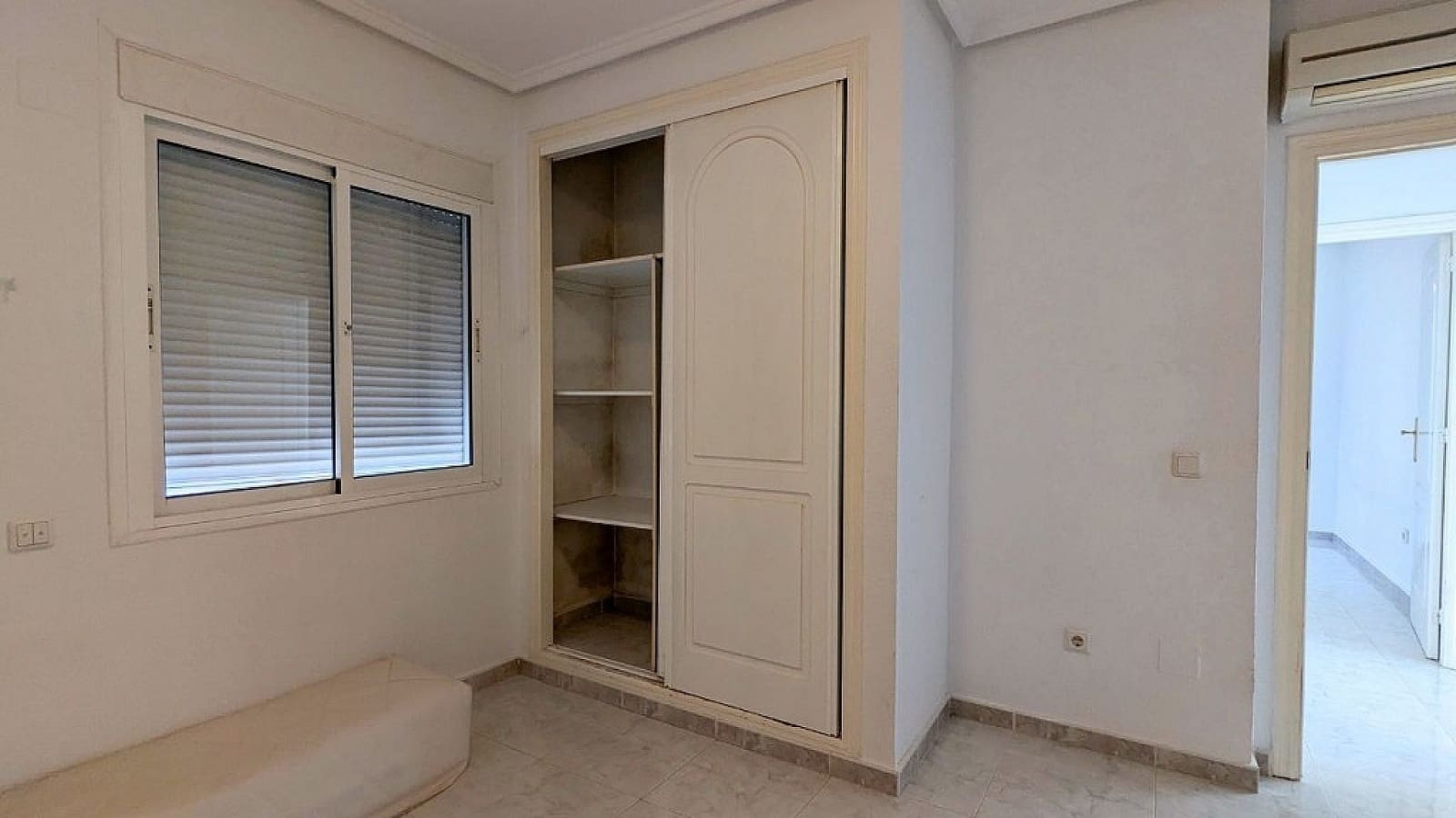 3 quarto Moradia para venda em Ciudad Quesada com piscina - 399 900 € (Ref: 9441067)