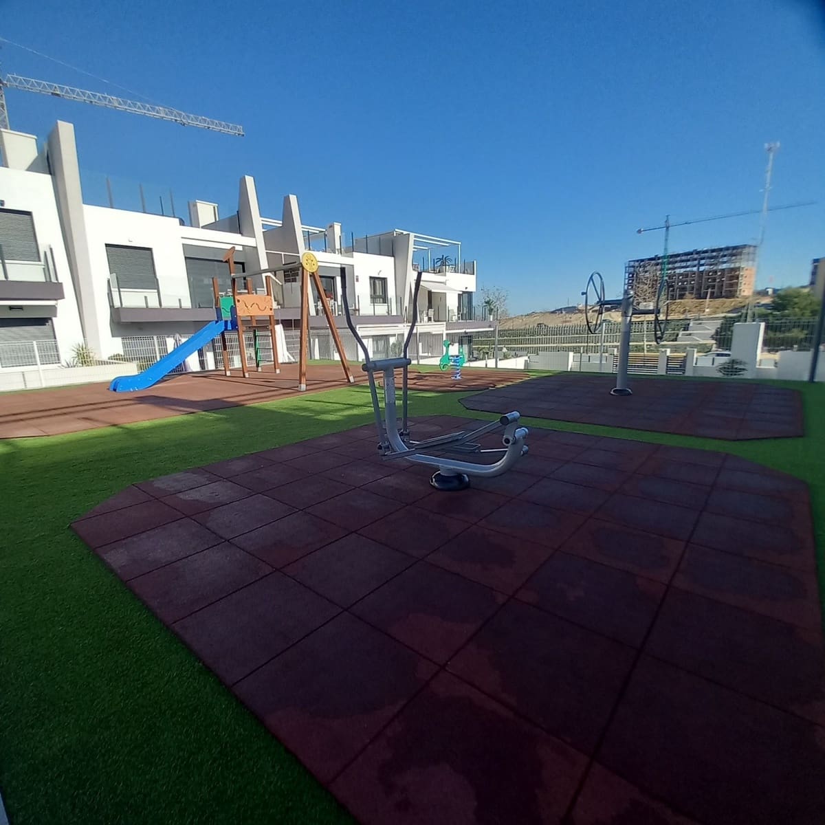 2 soveværelse Lejlighed til salg i San Miguel de Salinas med swimmingpool - € 319.995 (Ref: 9485118)