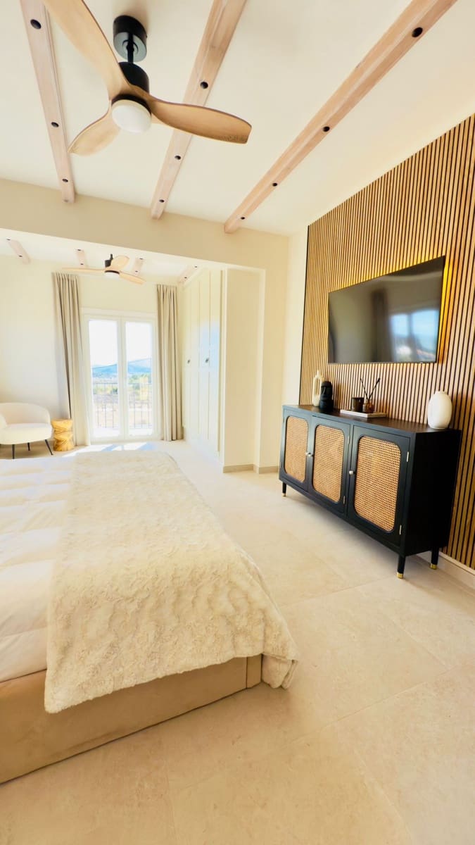 3 bedroom Villa for sale in Monovar / Monover with pool - € 419,000 (Ref: 9547311)