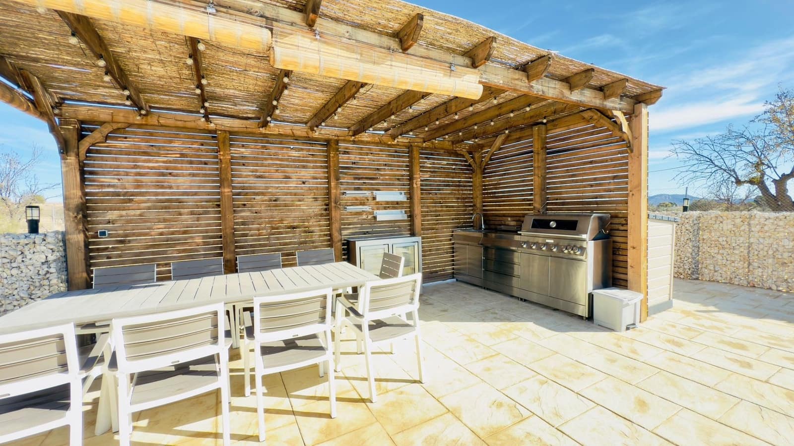 3 bedroom Villa for sale in Monovar / Monover with pool - € 419,000 (Ref: 9547311)