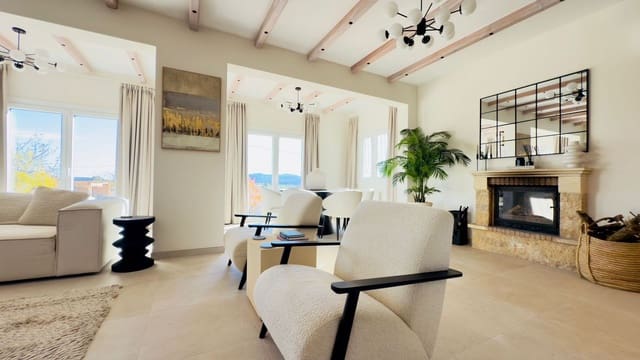 3 bedroom Villa for sale in Monóvar / Monóver with pool - € 419,000 (Ref: 9547311)