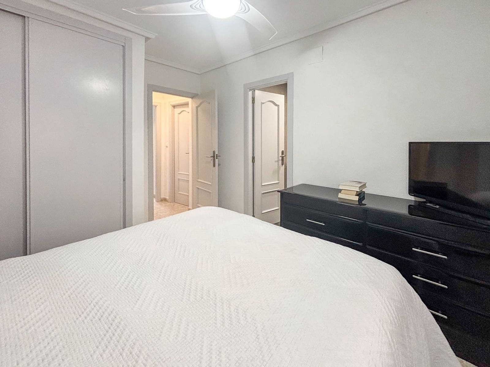 5 sovrum Villa till salu i Monforte del Cid med pool garage - 384 950 € (Ref: 9580449)