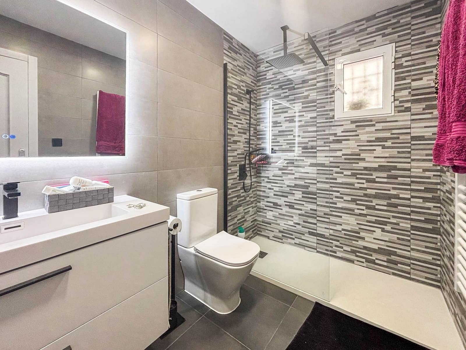 5 sovrum Villa till salu i Monforte del Cid med pool garage - 384 950 € (Ref: 9580449)