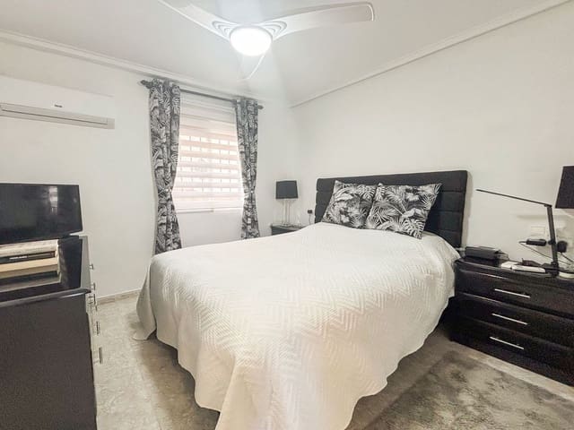 5 sovrum Villa till salu i Monforte del Cid med pool garage - 384 950 € (Ref: 9580449)