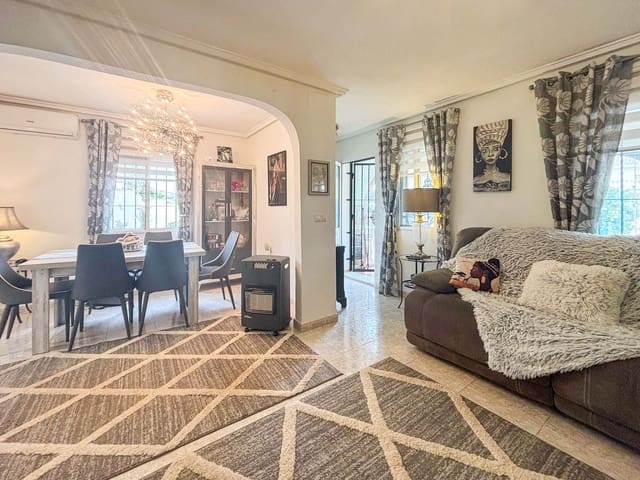 5 sovrum Villa till salu i Monforte del Cid med pool garage - 384 950 € (Ref: 9580449)