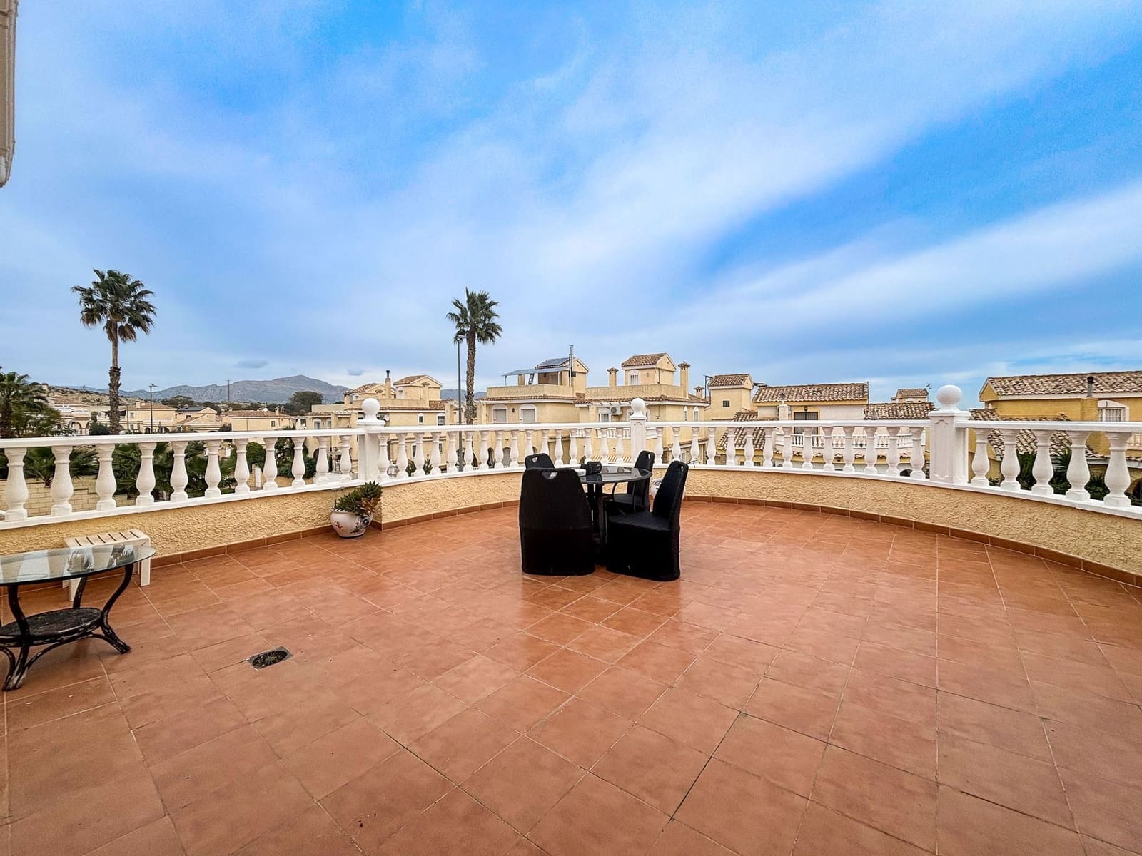 5 sovrum Villa till salu i Monforte del Cid med pool garage - 384 950 € (Ref: 9580449)