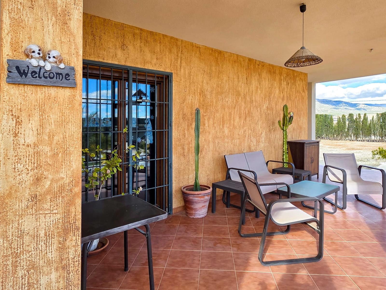 4 sypialnia Willa na sprzedaż w Pinoso z basenem garażem - 399 995 € (Ref: 9668281)