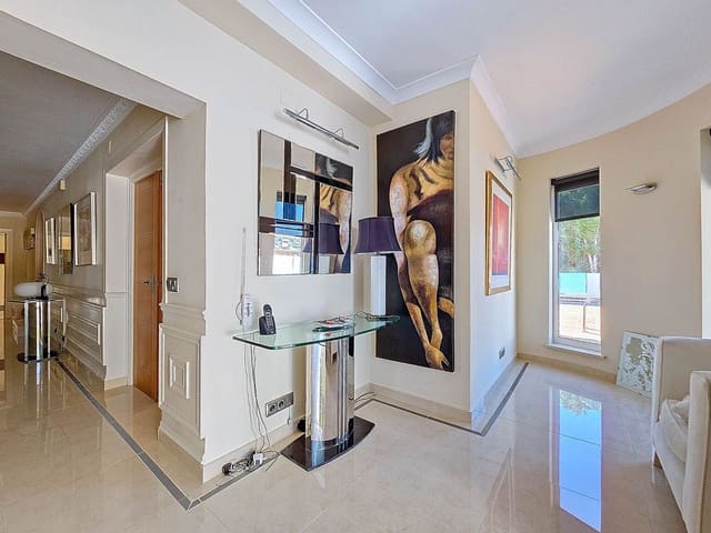 5 soveværelse Villa til salg i Benissa med swimmingpool garage - € 1.399.000 (Ref: 9668282)