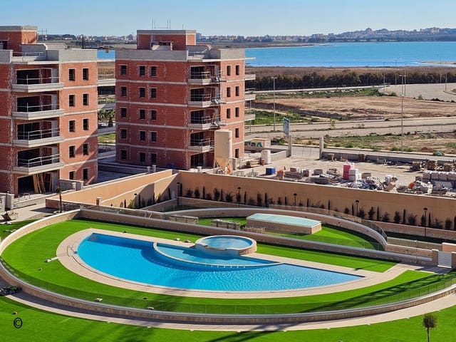 3 sovrum Finca/Hus på landet till salu i El Raso, Guardamar del Segura med pool garage - 264 950 € (Ref: 9668283)